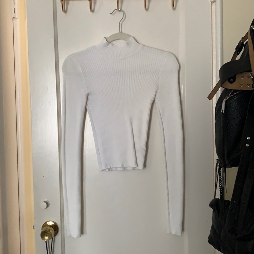 Brandy Melville ribbed white turtleneck